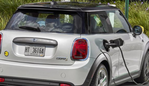 新款Mini Cooper SE将成为SA最便宜的电动汽车