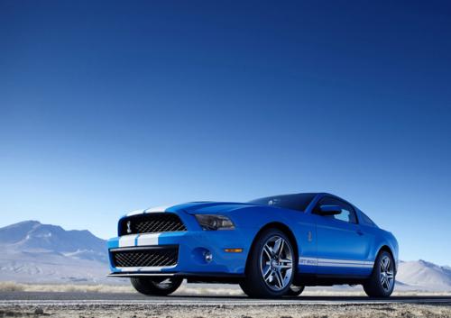 福特考虑将四门快车Mustang投入生产