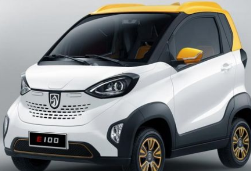 通用汽车的中国合资企业在中国推出纯电动宝骏E100 售价仅为5300美元