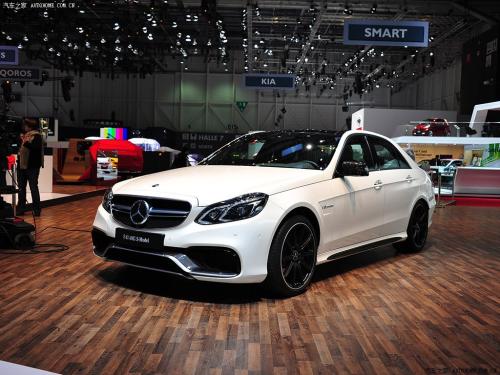 评测：奔驰新款AMG E 63 S怎么样及宝马全新X6怎么样