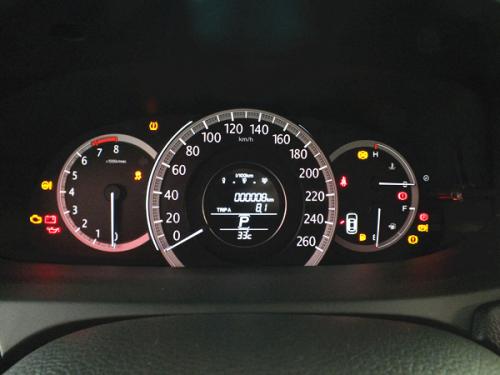 看本田的平均时速在6.285秒内达到每小时100英里