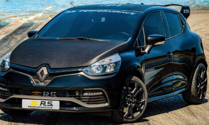 雷诺Clio RS的RS Performance部件增加了更多的碳纤维