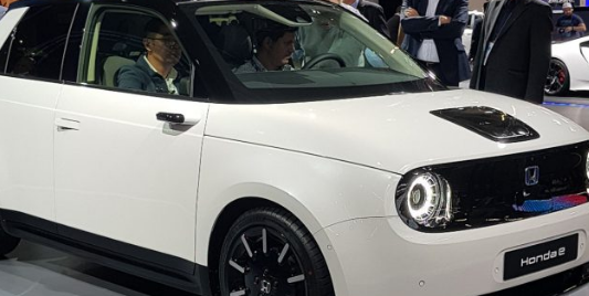 本田汽车选择专注于人工智能和连接性等功能