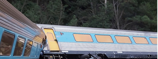 了解澳大利亚火车脱轨情况 事故造成2人死亡多人受伤