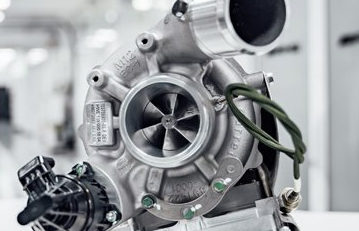 梅赛德斯奔驰AMG开发电动涡轮增压器