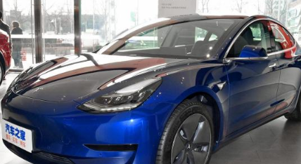 特斯拉中国官网正式发布了旗下国产Model 3 Performance