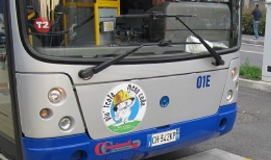 全球首个出租车高功率无线充电在奥斯陆使用捷豹I-Pace