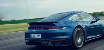 2021保时捷911 Turbo Coupe和Cabriolet获得32马力的附加耐力