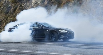 特斯拉Model S进入十大最佳肌肉车榜单
