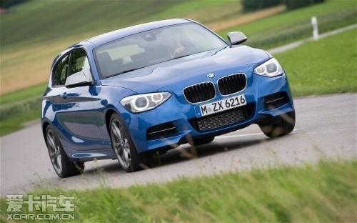 车评：BMW M135i魔力蓝的整体简介及其性能如何