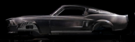 1967年福特野马Shelby GT500碳纤维版售价30万美元
