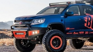 雪佛兰Colorado Baja卡车拥有Duramax V8涡轮增压柴油 屋顶帐篷