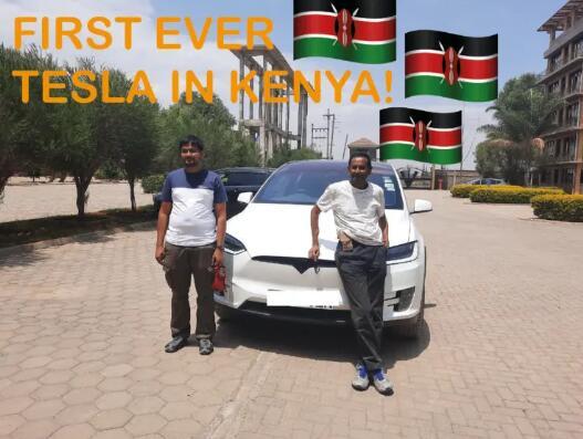肯尼亚的第一个特斯拉Model X所有者