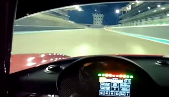 法拉利F50GT赛车听起来震撼了亚斯码头赛道