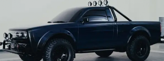 这是 2019 年巨大的 BMW X7 格栅安装在旧 E30 上的滑稽程度