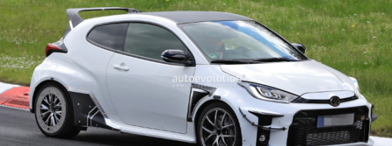 好像普通的 GR Yaris还不够热丰田已经开始测试更极端的版本