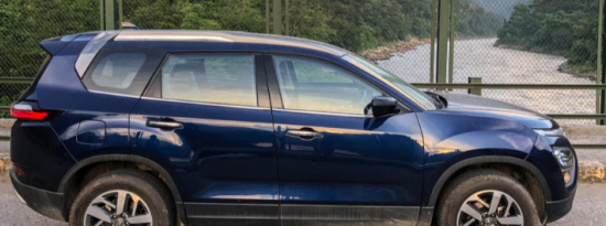 解锁驱动器塔塔野生动物园的瑞诗凯诗公路旅行