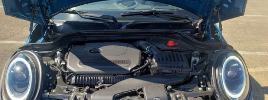2022MINICooper目前的改款适用于三门和五门掀背车以及MINI敞篷车