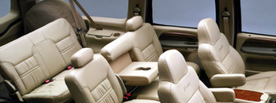 FordExcursion基于F150车型